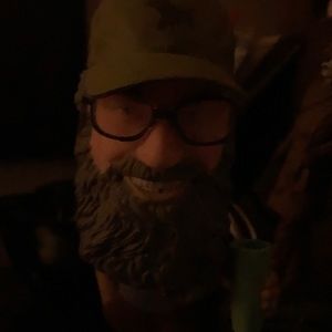 Meet your Posher, Louis